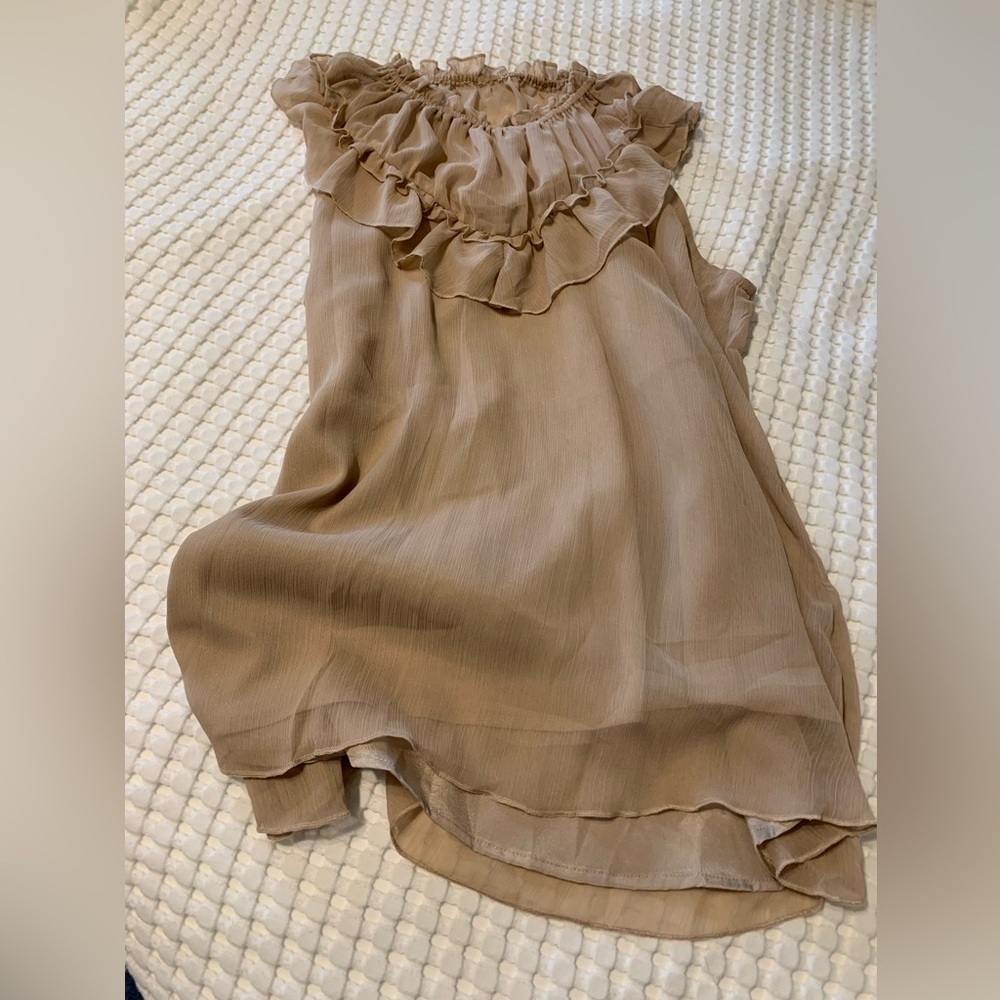 Taupe flowy top
